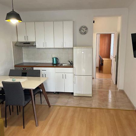 Apartment Dado Dugi Rat Zewnętrze zdjęcie
